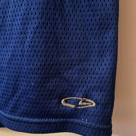 Selling men’s basketball shorts - Picture 3 of 3